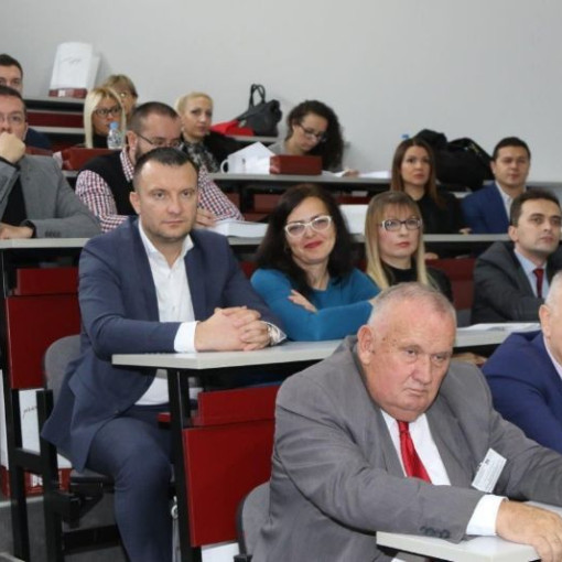 naucni skup 14